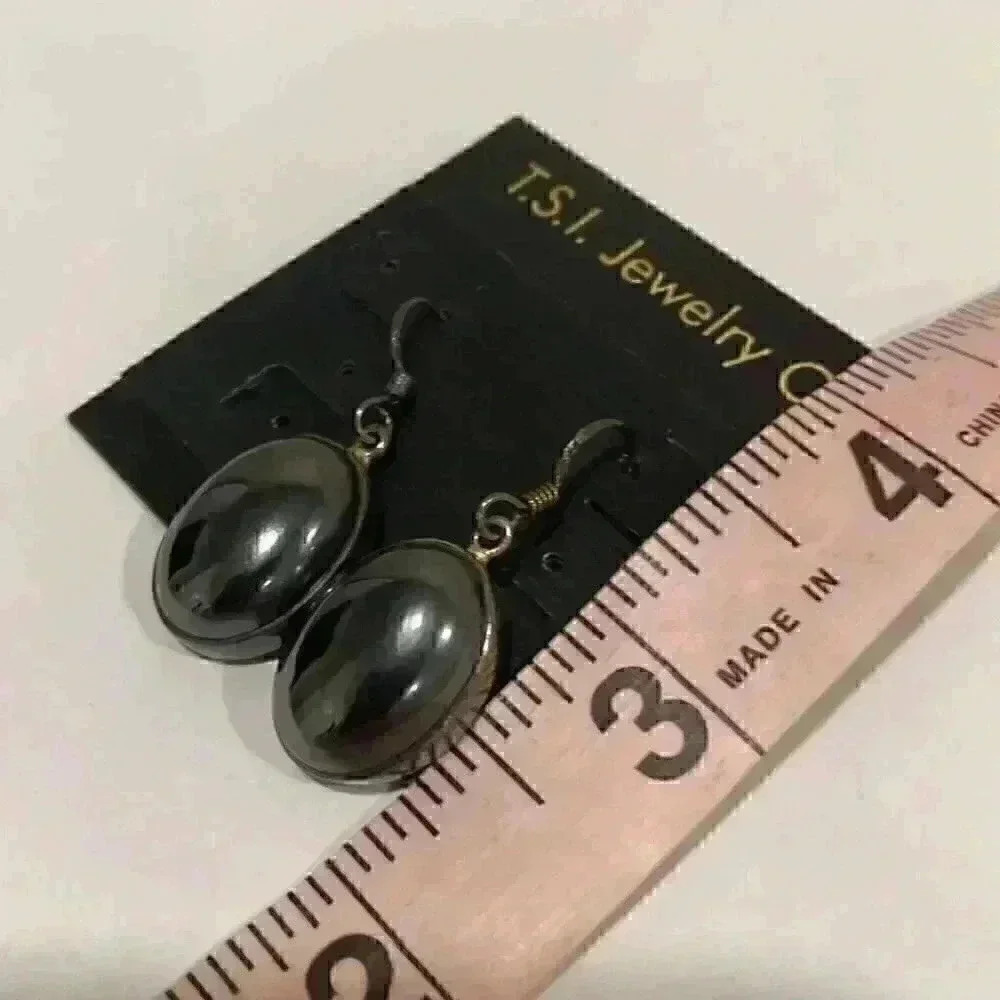 Hoop earrings - Picture 3 of 4